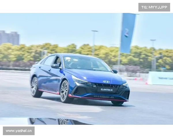 乘胜追击!现代最强轿跑,配2.0T引擎,爆2.0T,全新伊兰特N亮相 乘胜追击!现代最强轿跑,配2.0T引擎,爆2.0T,全新伊兰特N亮相